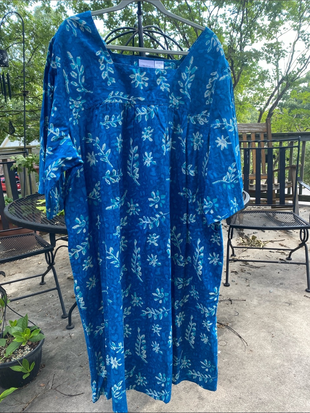 The Vermont Country Store Blue Floral Print Cotton Dress